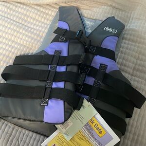 Women’s life jacket